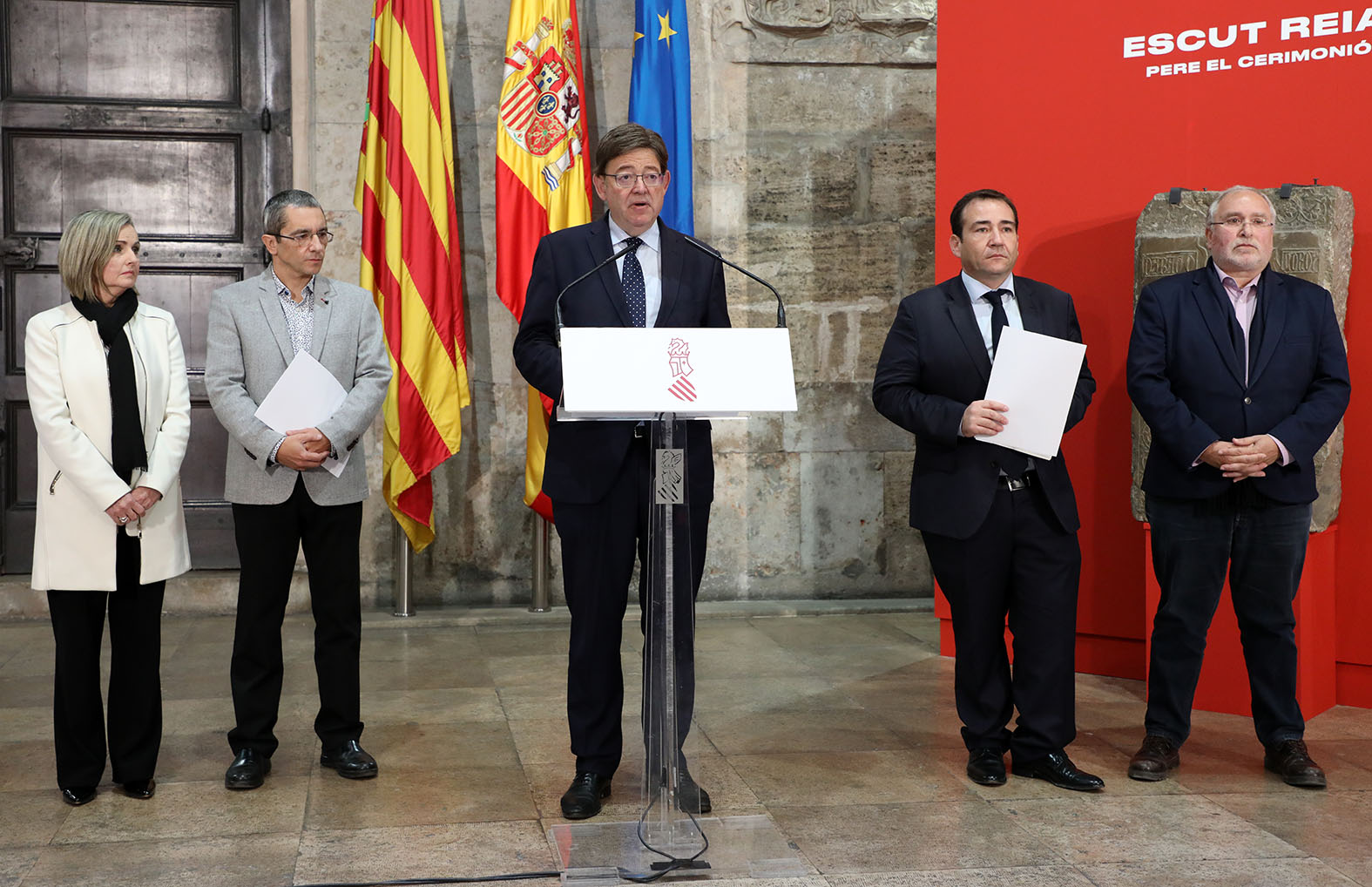 La Generalitat facilitará cajeros automáticos a 95 municipios que no disponen de servicios financieros