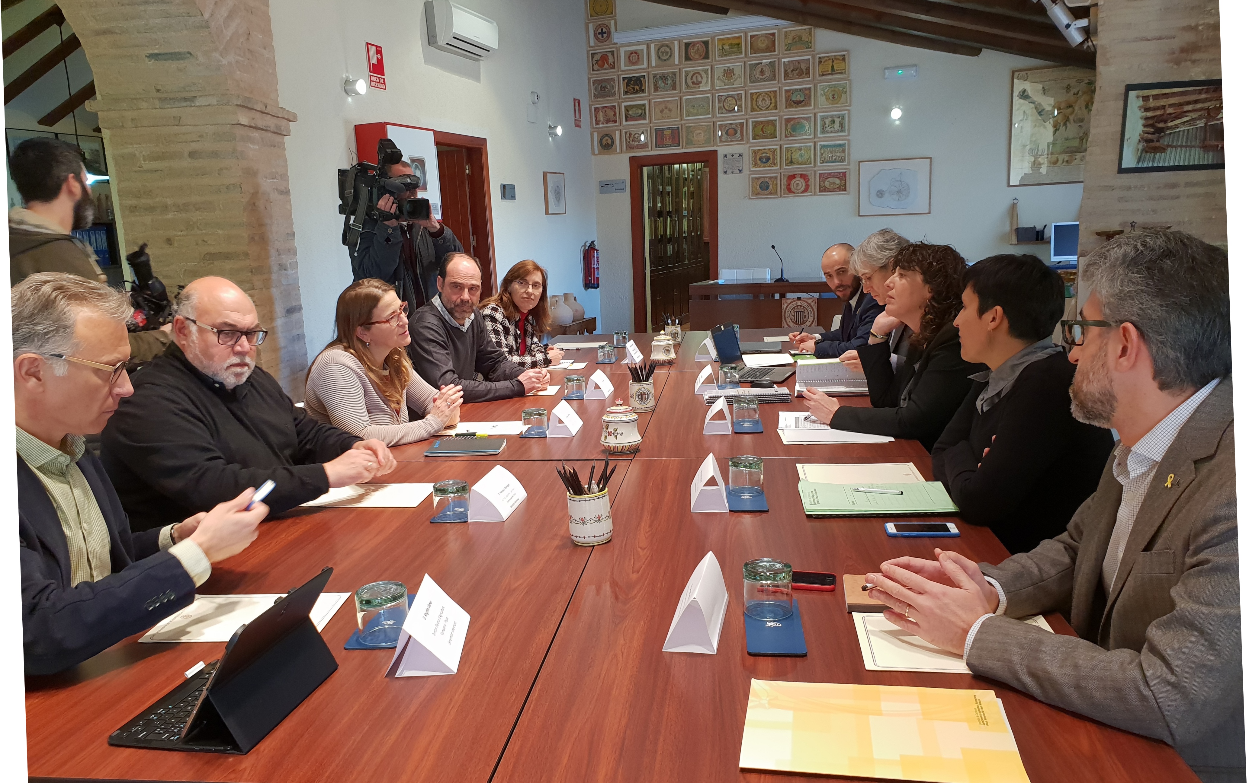 Les conselleries d"Agricultura de la Comunitat Valenciana i Catalunya acorden treballar per la defensa conjunta d"una "visió mediterrània" en la reforma de la PAC i el model de gestió pesquera