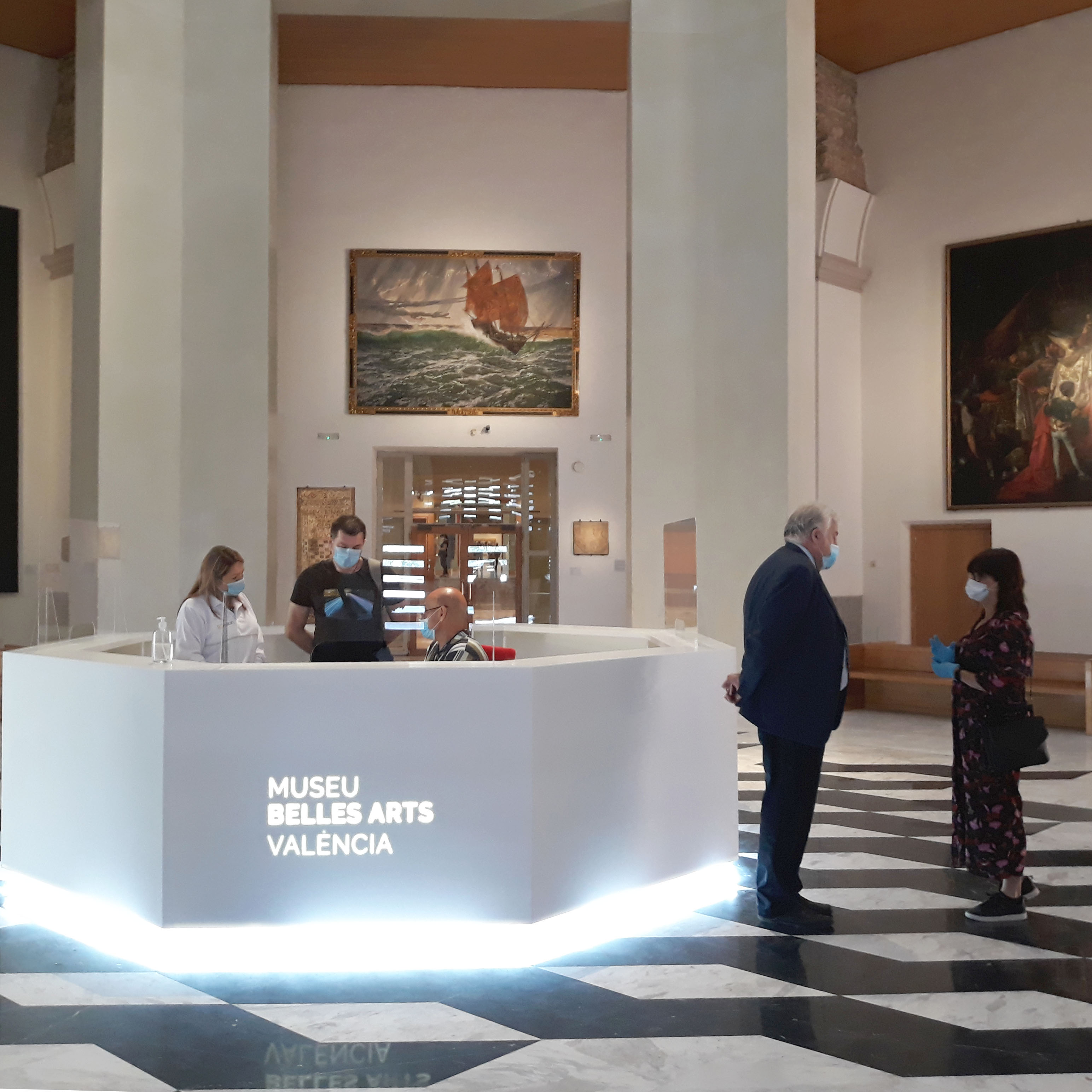 El Museu de Belles Arts de València obri amb una nova recepció de visit...