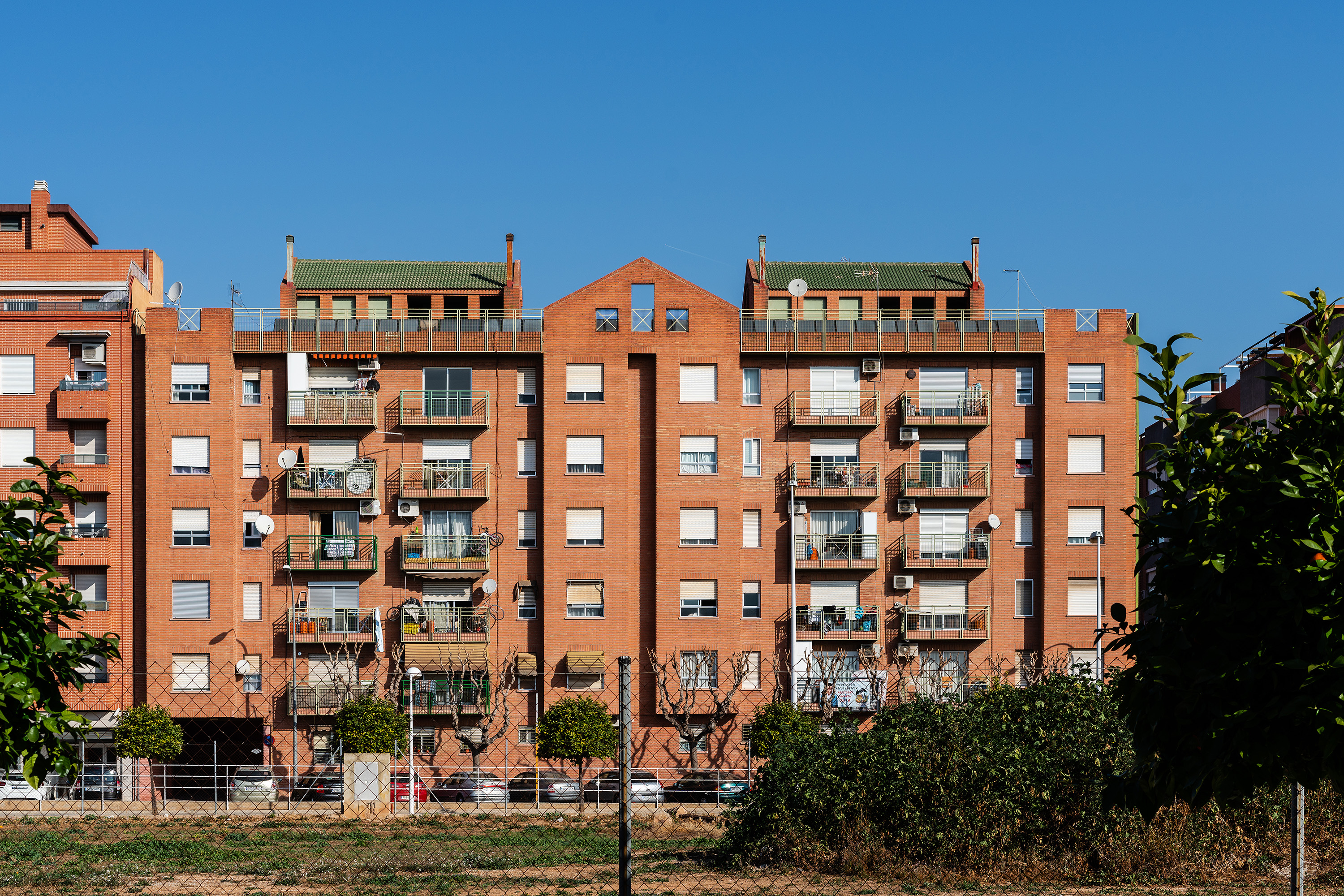 Martínez Dalmau elimina el requisito de empadronamiento mínimo de un añ...