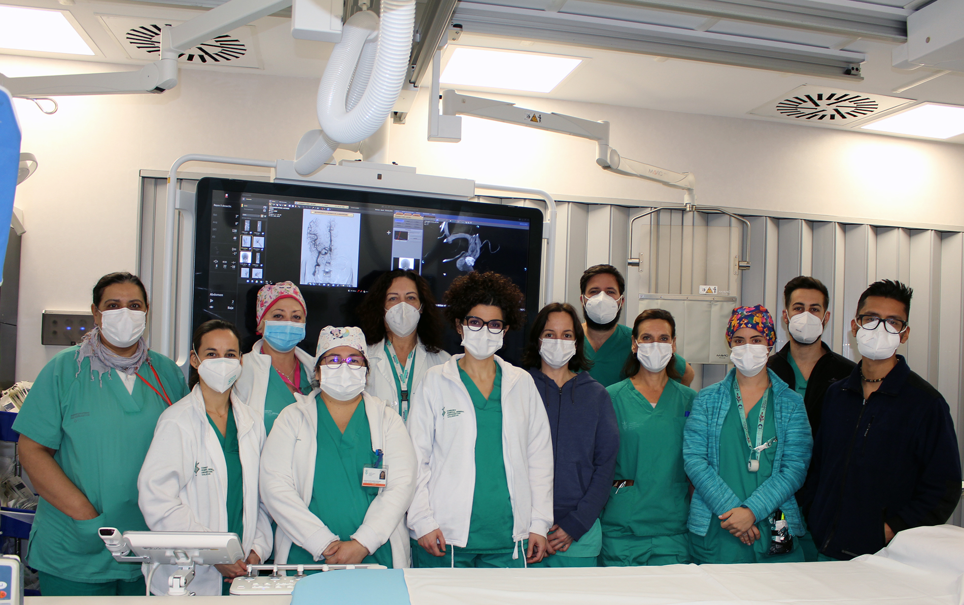 El Hospital General de València implanta un filtro venoso reabsorbible para evitar embolias pulmonares