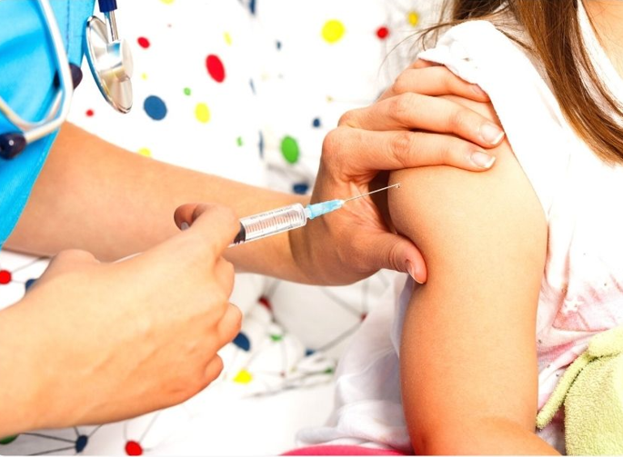 Sanitat començarà a vacunar els xiquets i xiquetes de 5 a 11 anys el dia 15 de desembre en els col·legis