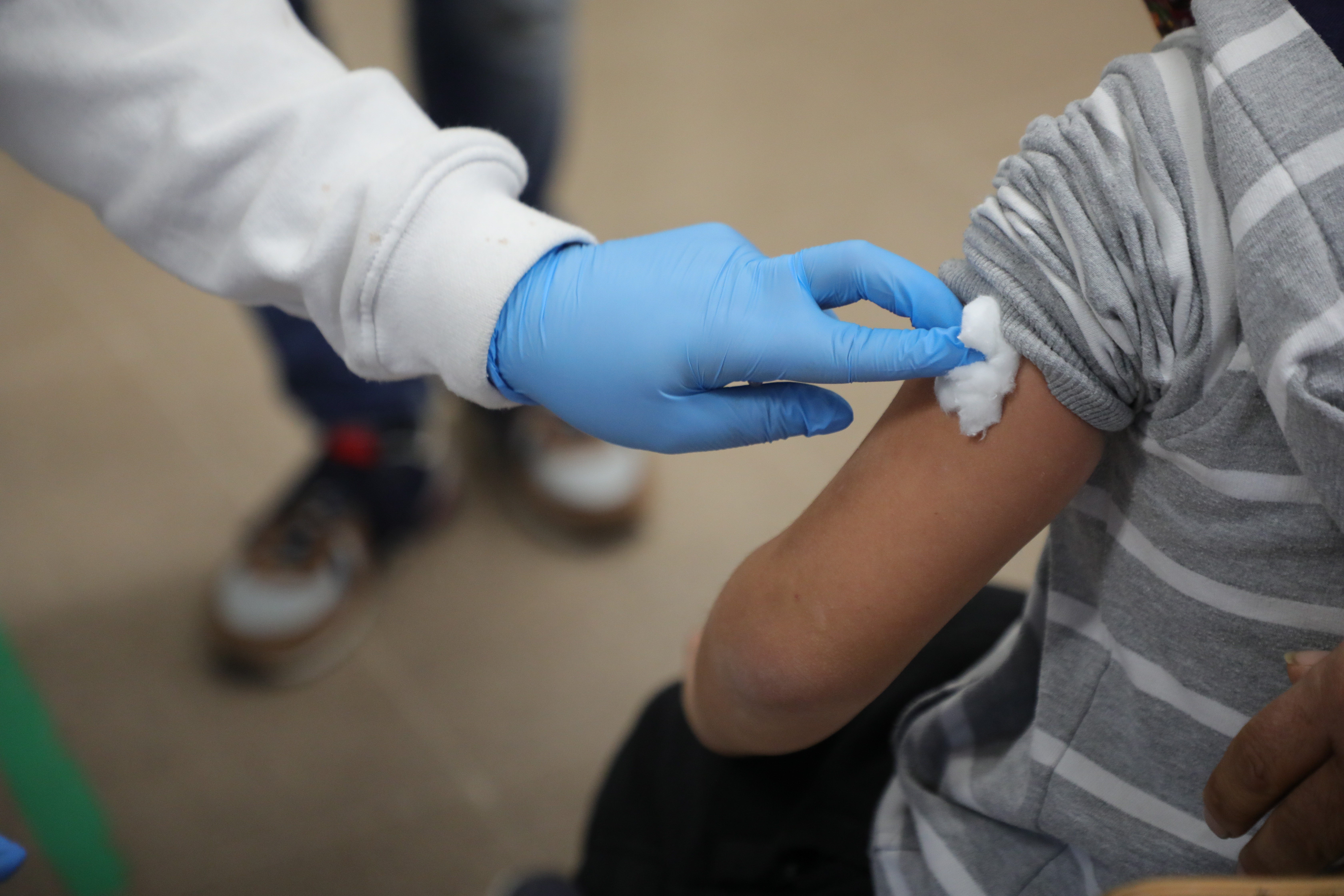 Més de 10.000 escolars de 159 centres educatius reben la primera dosi de la vacuna contra el coronavirus a la Comunitat Valenciana