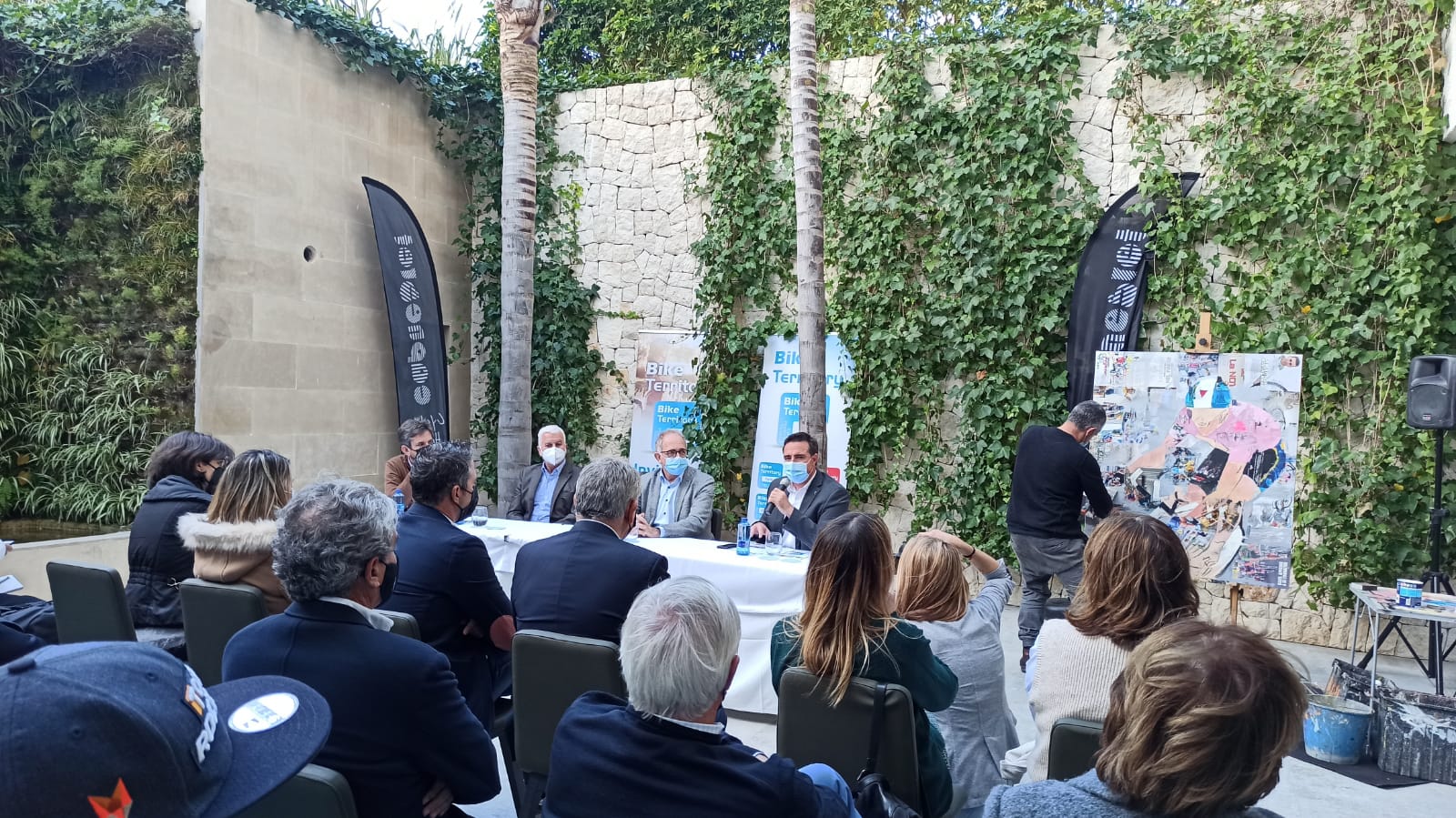 Campos destaca que la Comunitat Valenciana reforça la seua aposta per la qualitat turística amb el nou distintiu de Bike Territory a Altea